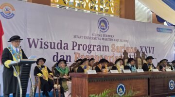 Rektor UMRAH Tekankan Lulusan Jadi Agen Peradaban Maritim di Wisuda Maret 2026